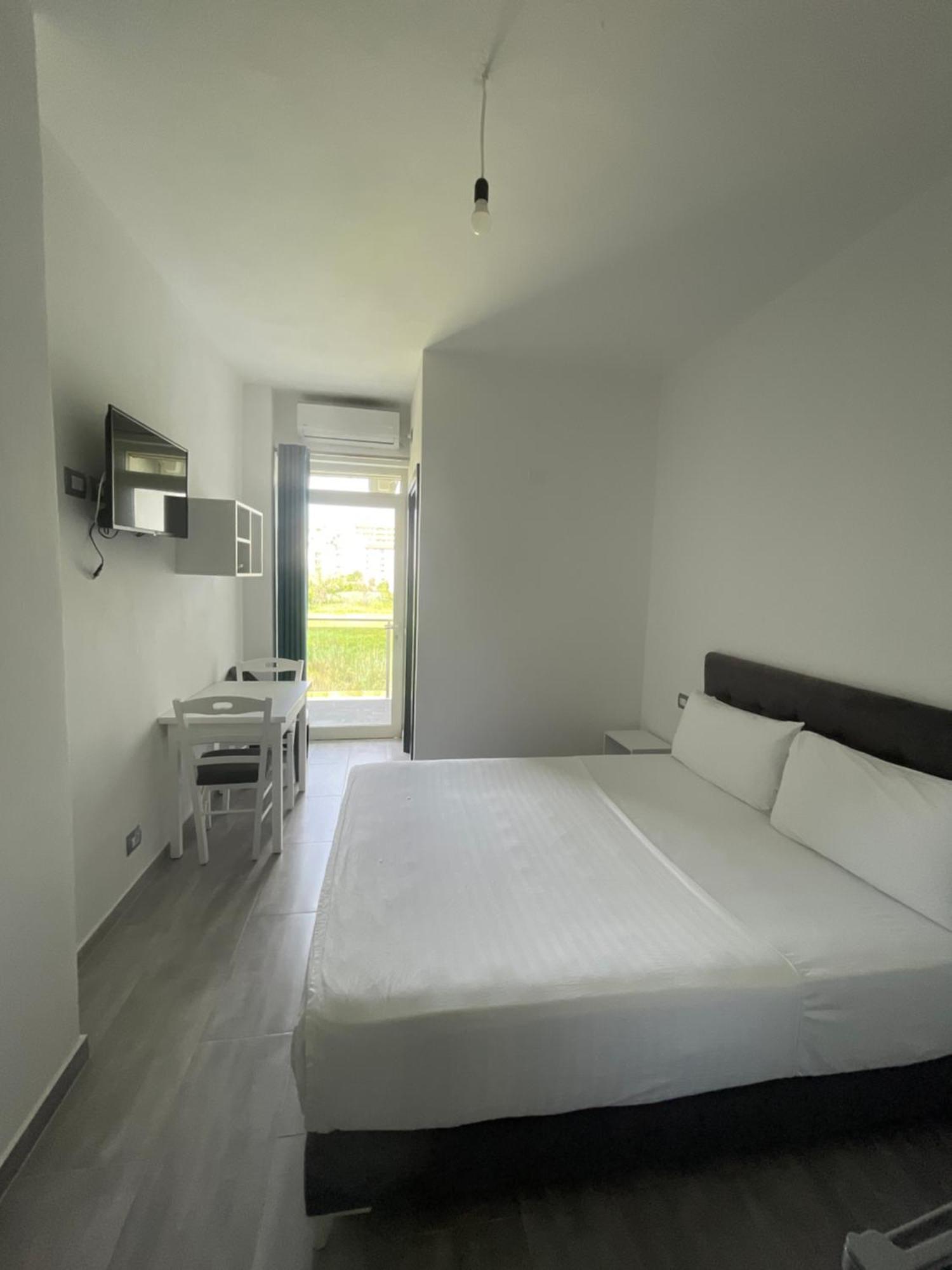 Lumnik - Hotel & Apartments เลเจอ ภายนอก รูปภาพ